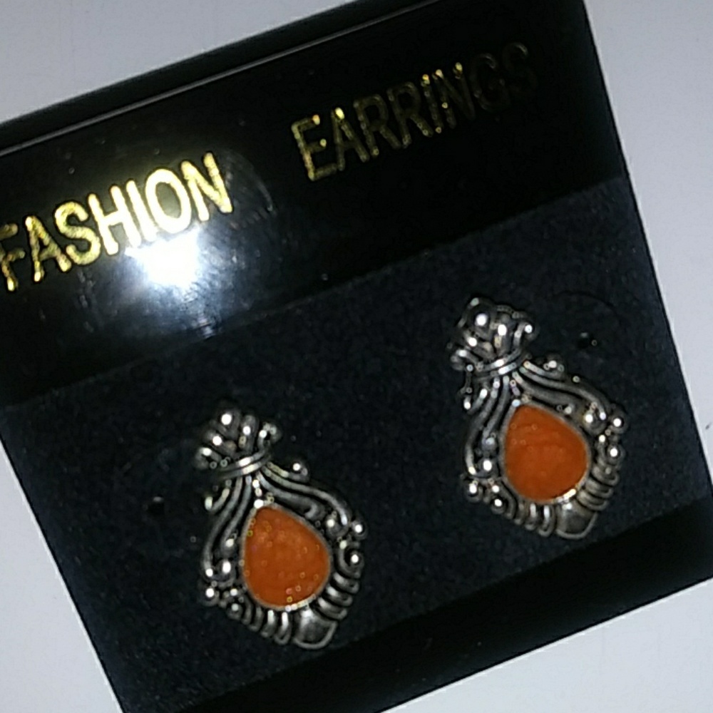 Custom Earrings - Picture 2 of 3
